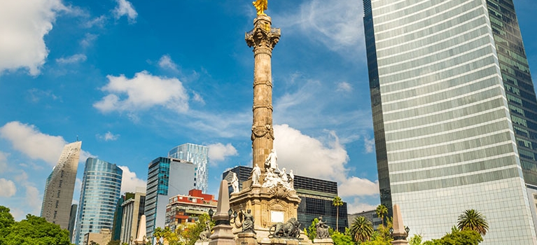 The Angel of Independence stands in the center of a roundabout in Mexico City, Mexico.